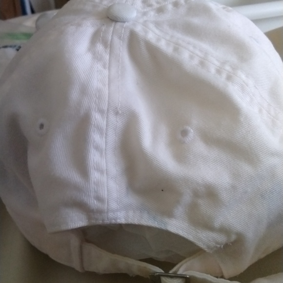 COPY - Purple straw Designer pillbox hat w widow net & satin bow $38 one size +… - Picture 4 of 10